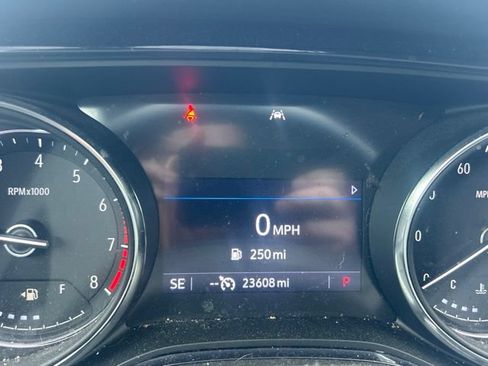 Used 2023 Buick Encore GX Select w/ Safety Package II FWD image 7