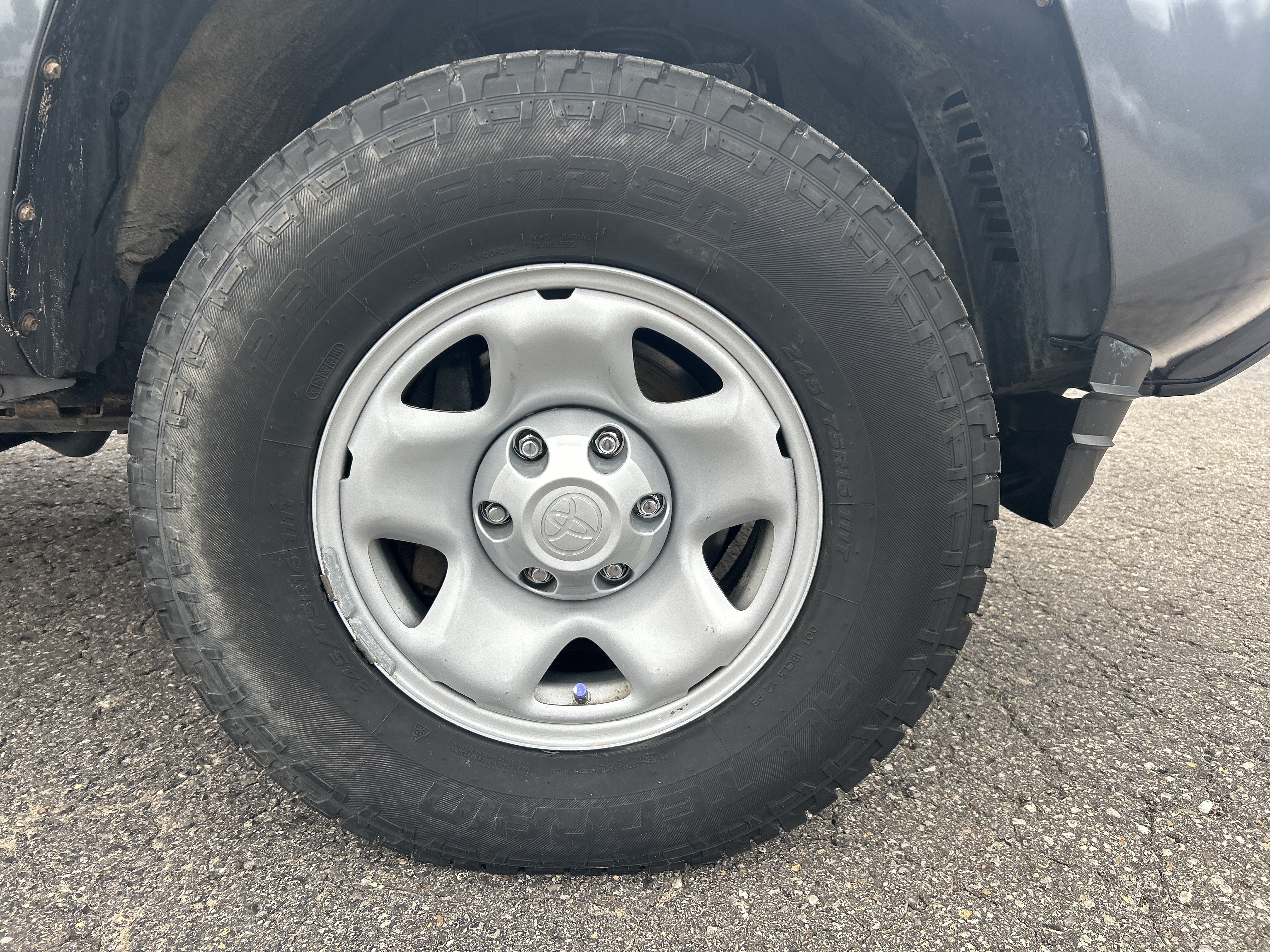 Used 2021 Toyota Tacoma SR AWD/4WD image 26