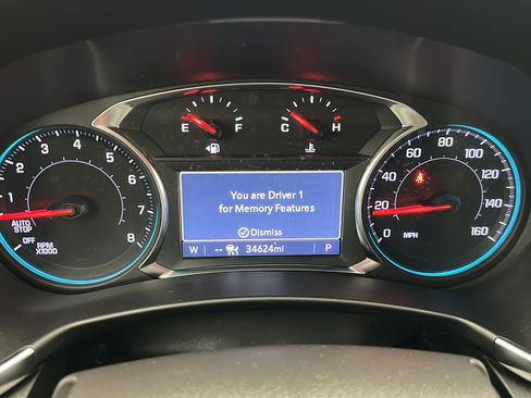 Used 2024 Chevrolet Equinox Premier AWD/4WD image 16