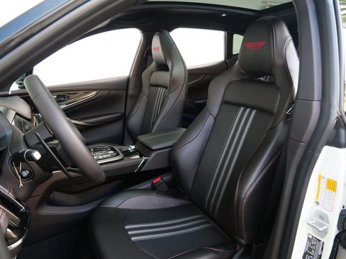 New 2026 Aston Martin DBX 707 image 15