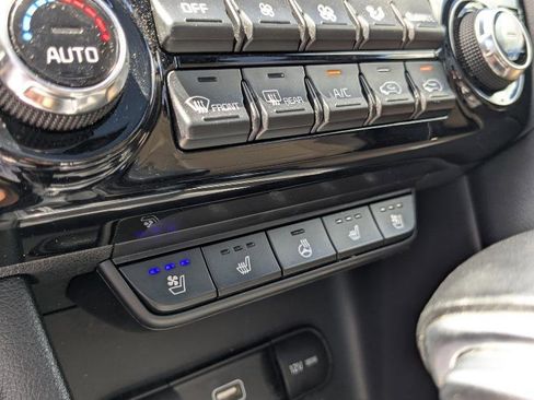 Used 2021 Kia Sportage SX image 18