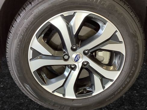 Used 2020 Subaru Outback Touring w/ Tech Package 2 image 26
