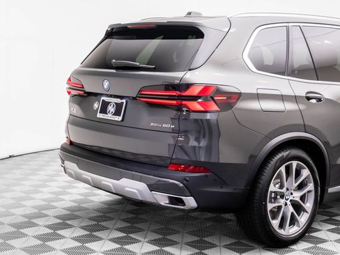 Certified 2026 BMW X5 xDrive50e w/ Executive Package AWD/4WD image 39