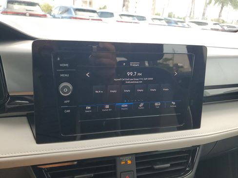 New 2025 Volkswagen Taos S image 19