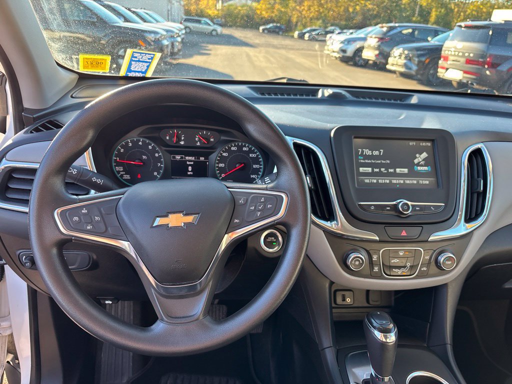 Used 2018 Chevrolet Equinox LT FWD image 14