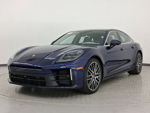 New 2026 Porsche Panamera image 1