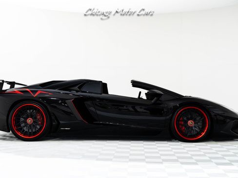 Used 2017 Lamborghini Aventador LP 750-4 Superveloce image 11