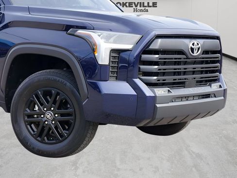 Used 2025 Toyota Tundra SR5 w/ SR5 Convenience Package AWD/4WD image 3