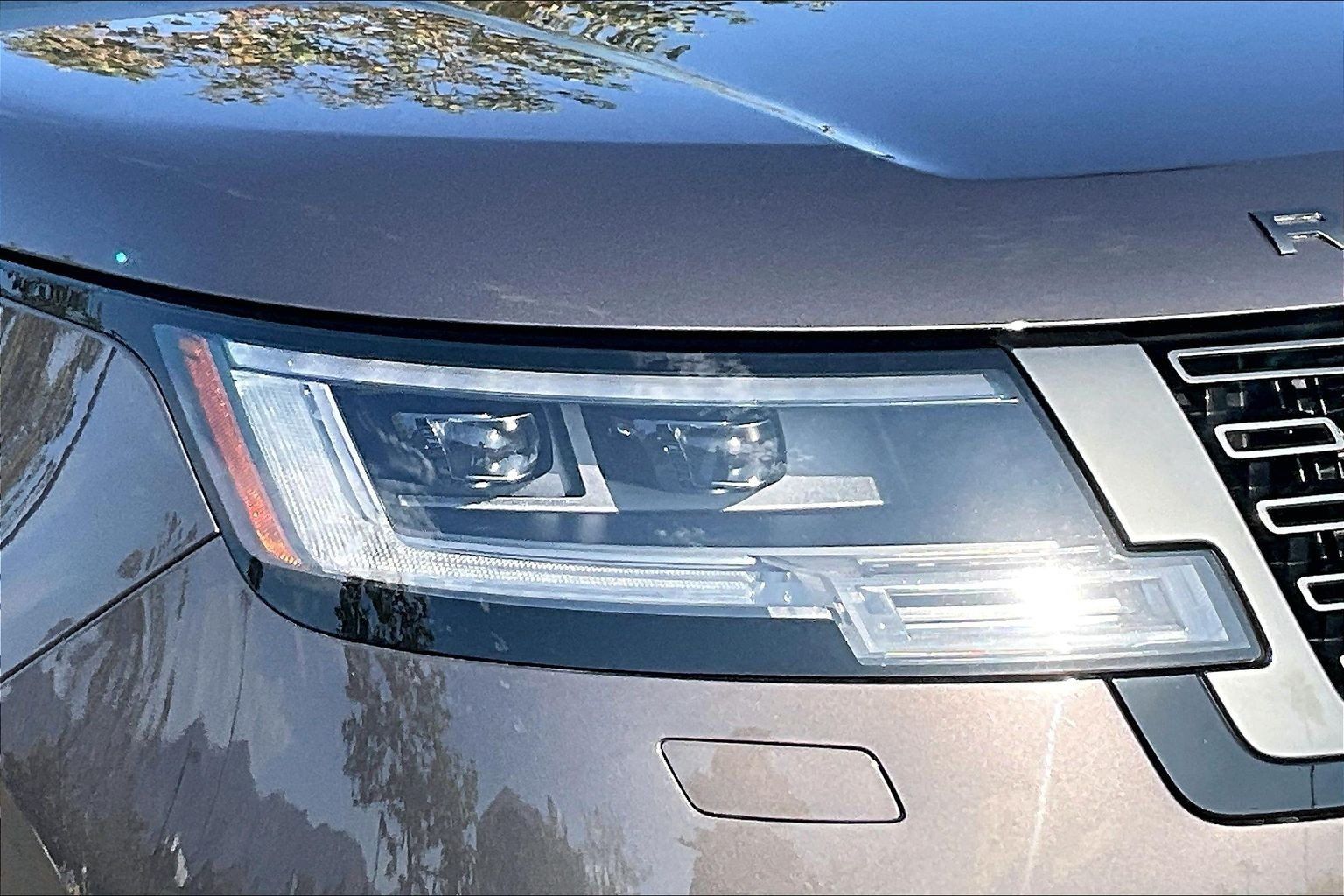 Certified 2024 Land Rover Range Rover SE AWD/4WD image 26
