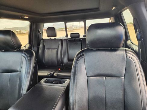 Used 2019 Ford F150 Lariat w/ Equipment Group 502A Luxury AWD/4WD image 21