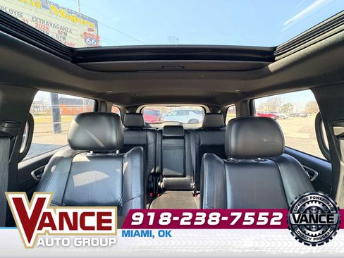Used 2019 Jeep Grand Cherokee Altitude image 40