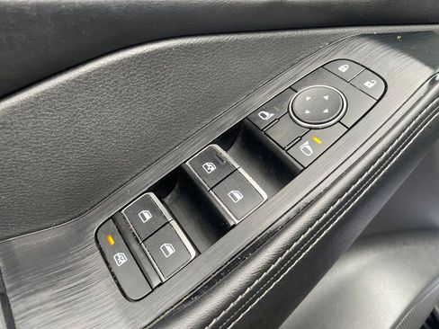 Used 2022 Nissan Rogue SL image 14