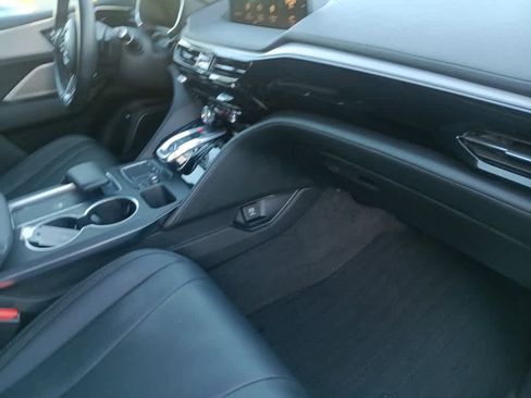 Used 2023 Acura MDX SH-AWD image 26