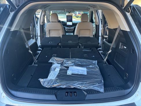 Certified 2023 Ford Explorer XLT w/ Equipment Group 202A AWD/4WD image 45