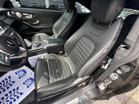 Used 2019 Mercedes-Benz C 300 Coupe image 2