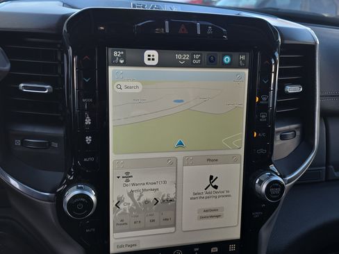 Used 2024 RAM 2500 Laramie image 28