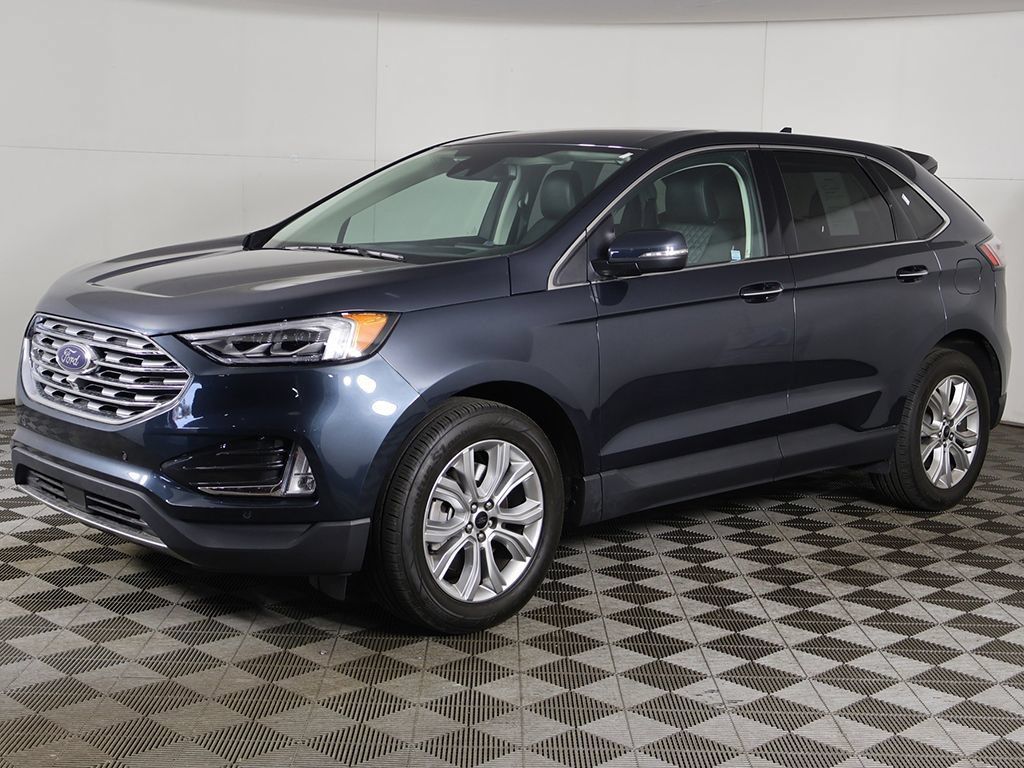 Used 2023 Ford Edge Titanium w/ Equipment Group 301A AWD/4WD image 10