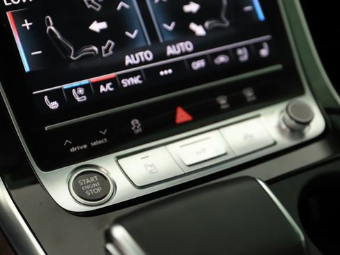 Certified 2023 Audi Q7 3.0T Prestige AWD/4WD image 26