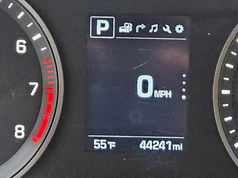 Used 2016 Hyundai Tucson Limited image 14