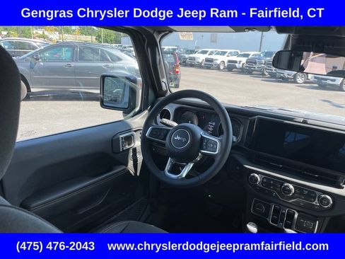 Certified 2025 Jeep Wrangler Unlimited Sahara AWD/4WD image 61