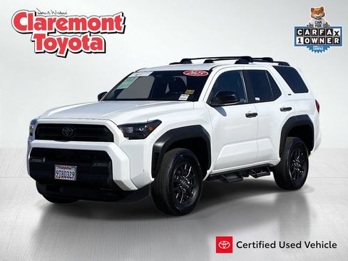 Certified 2025 Toyota 4Runner SR5 AWD/4WD image 1