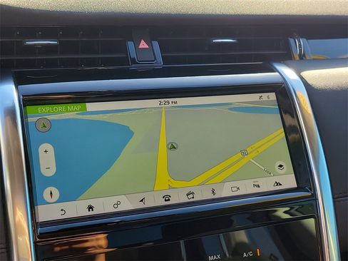 Used 2020 Land Rover Discovery Sport S image 23