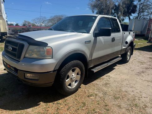 Used 2004 Ford F150 XLT image 2