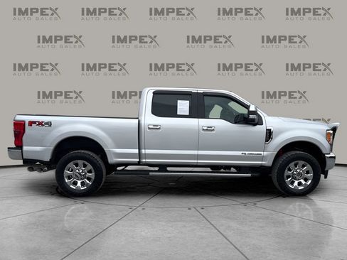 Used 2017 Ford F350 Lariat w/ Lariat Ultimate Package image 6