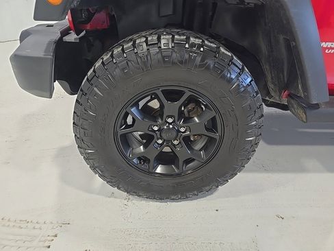 Used 2009 Jeep Wrangler X image 4