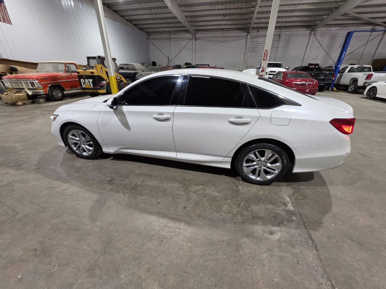 Used 2019 Honda Accord LX image 6
