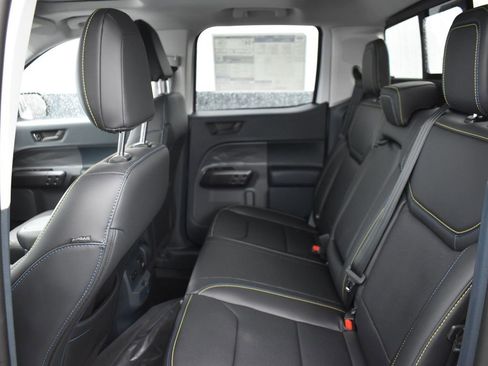 New 2025 Ford Maverick Lobo image 13