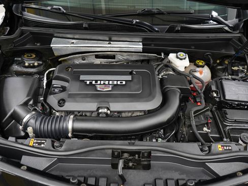 Used 2023 Cadillac XT4 Sport image 31