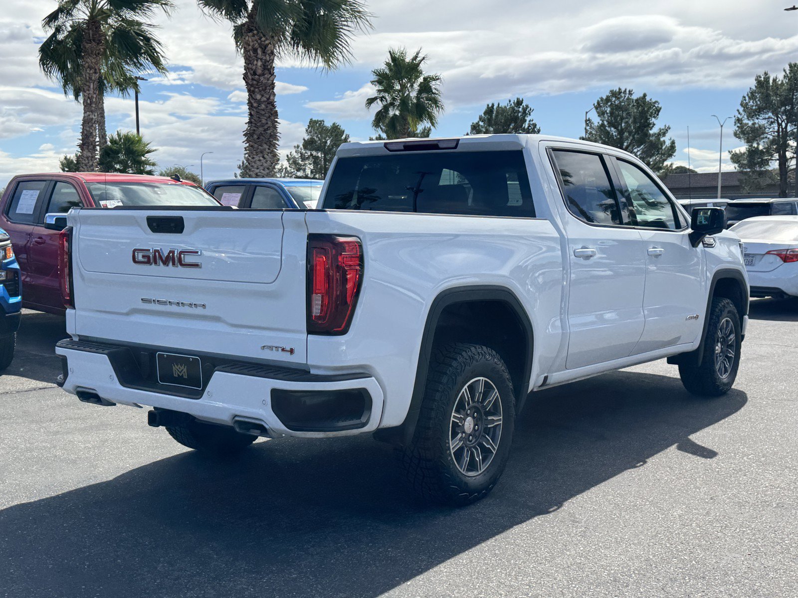 Used 2025 GMC Sierra 1500 AT4 AWD/4WD image 6
