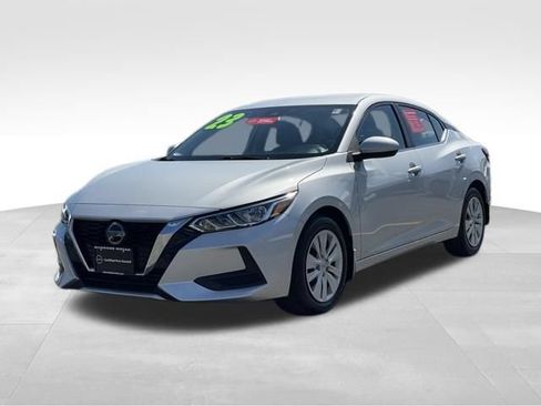 Used 2023 Nissan Sentra S FWD image 2