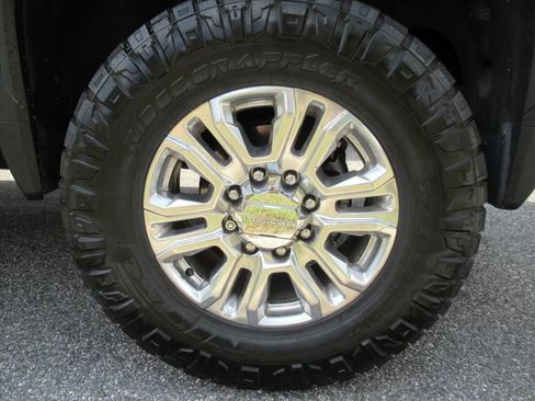 Used 2020 GMC Sierra 2500 Denali w/ Denali Ultimate Package AWD/4WD image 5