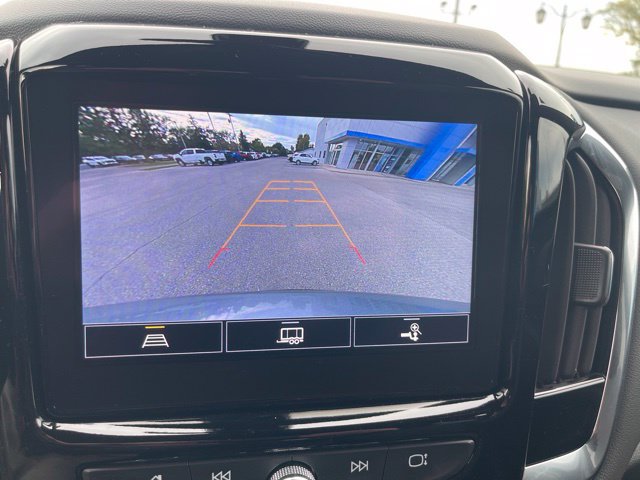 Used 2023 Chevrolet Traverse LT FWD image 8