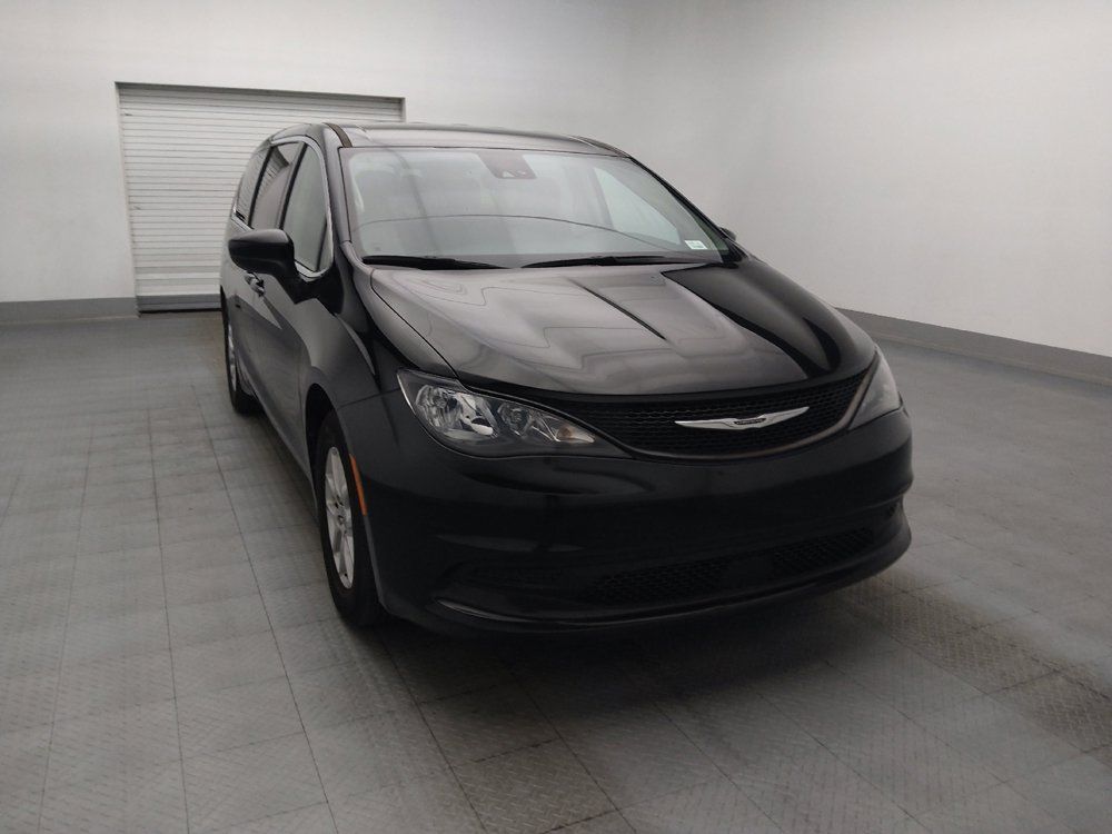 Used 2024 Chrysler Voyager LX FWD image 14