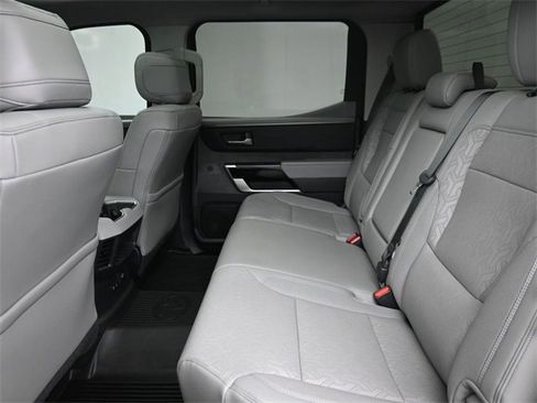 Used 2022 Toyota Tundra Limited image 18