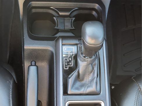 Used 2020 Toyota Tacoma TRD Off-Road w/ TRD Premium Off Road Package image 20