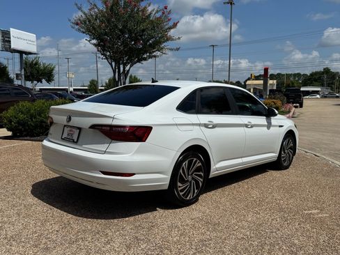 Used 2020 Volkswagen Jetta SEL image 8