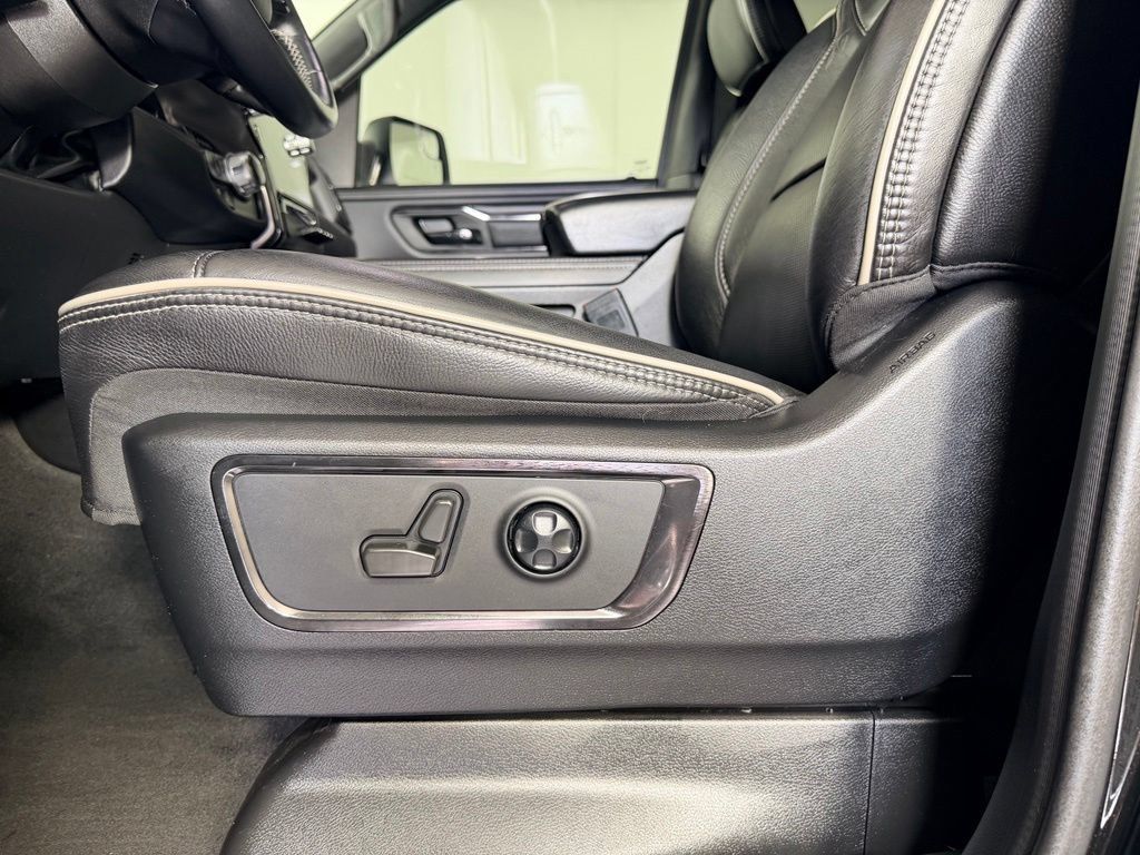 Used 2022 RAM 1500 Limited w/ Bed Utility Group AWD/4WD image 27