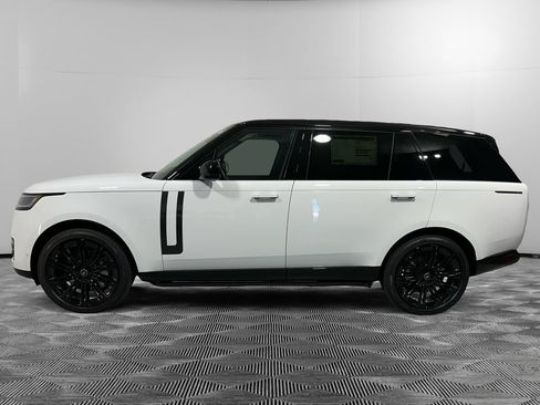 Used 2025 Land Rover Range Rover Long Wheelbase SE AWD/4WD image 2