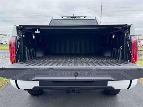 Used 2025 Toyota Tundra Platinum image 10