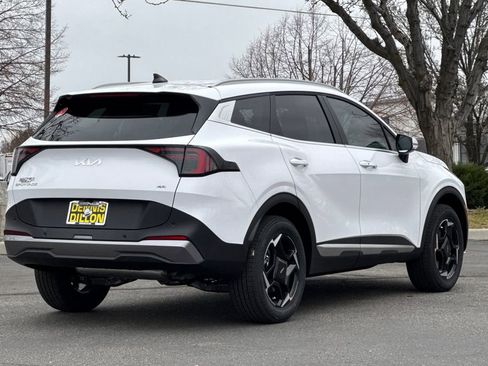 New 2026 Kia Sportage EX AWD/4WD image 4