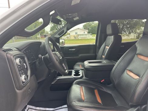 Used 2019 GMC Sierra 1500 AT4 w/ Driver Alert Package I image 17