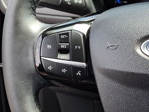 Certified 2023 Ford Escape Active AWD/4WD image 21