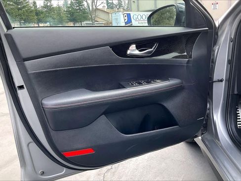 Used 2023 Kia Forte GT w/ GT2 Package image 26