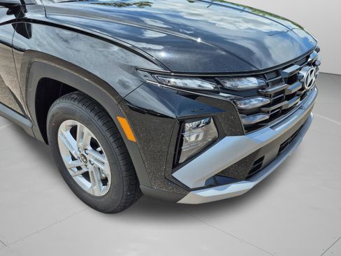 New 2026 Hyundai Tucson SE FWD image 32