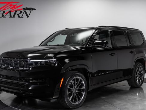 Used 2024 Jeep Grand Wagoneer Series II w/ Quick Order Packagew 28T AWD/4WD image 1