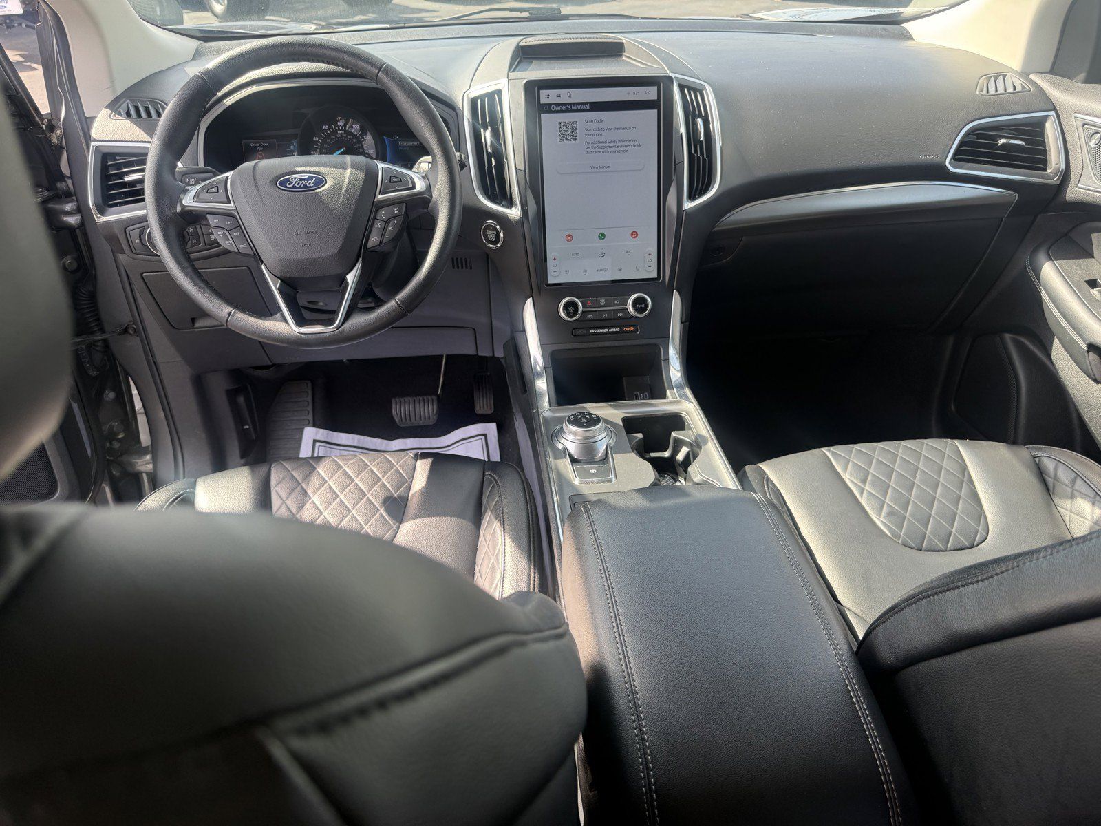 Used 2024 Ford Edge Titanium AWD/4WD image 15
